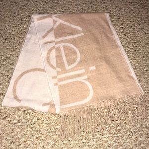 Calvin Klein Logo Tassel Scarf